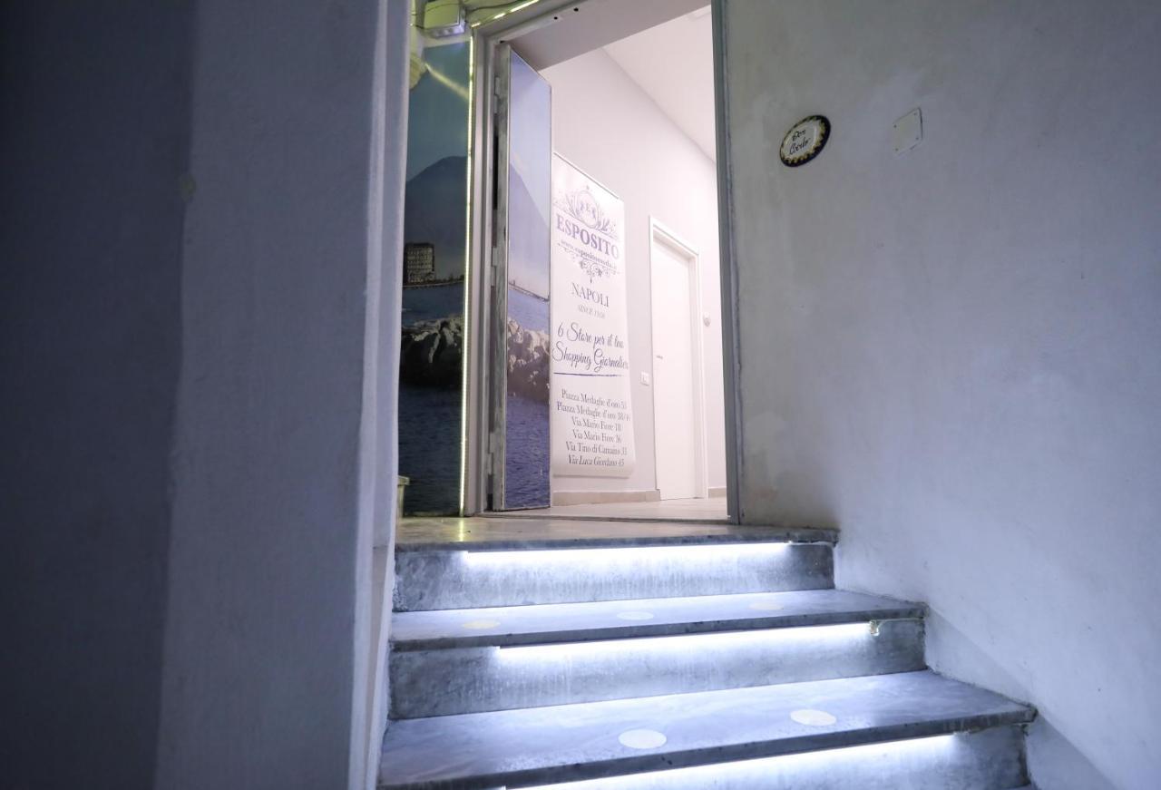 Residenza Esposito Economy Rooms Nápoly Kültér fotó